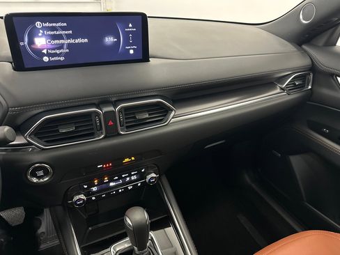 Certified 2025 MAZDA CX-5 Carbon Edition image 25