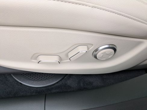 New 2026 Genesis GV80 2.5T Select image 17