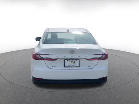 Used 2025 Toyota Camry LE image 11