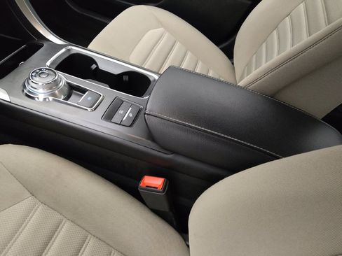 Used 2018 Ford Fusion S image 26