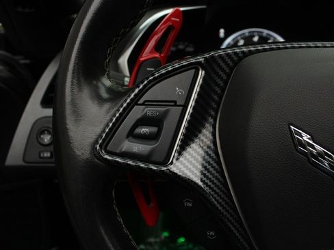 Used 2019 Chevrolet Corvette Stingray Convertible w/ Carbon Flash Badge Package RWD image 28