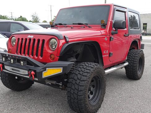 Used 2008 Jeep Wrangler X AWD/4WD image 2