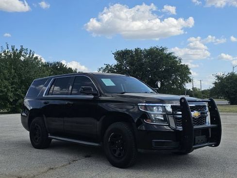 Used 2015 Chevrolet Tahoe 2WD image 2