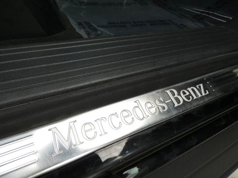 Used 2016 Mercedes-Benz GLE 350 w/ Premium Package image 32