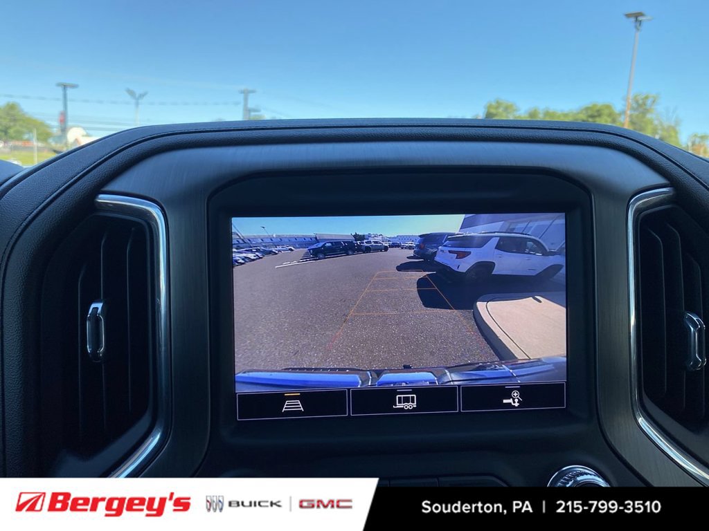 Used 2022 GMC Sierra 1500 Denali w/ Denali Premium Package AWD/4WD image 18