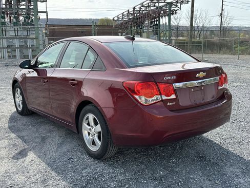 Used 2015 Chevrolet Cruze LT w/ Technology Package image 6