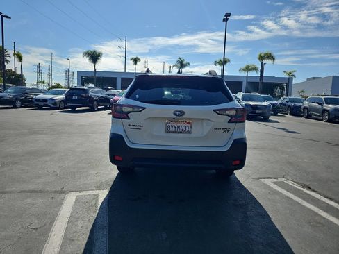 Used 2024 Subaru Outback Onyx Edition XT AWD/4WD image 13