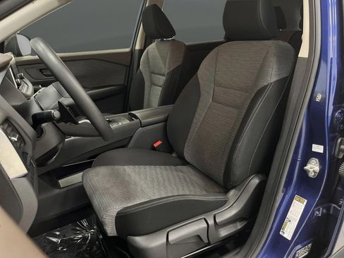 Used 2021 Nissan Rogue S image 4