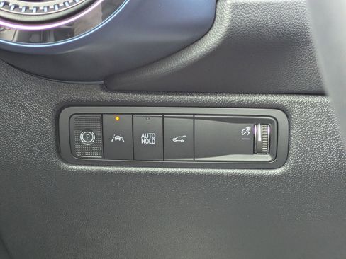 Used 2026 Chevrolet Equinox EV LT image 22