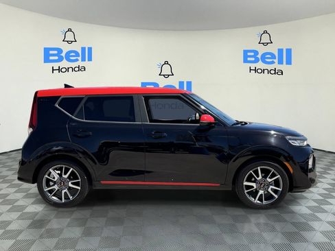 Used 2020 Kia Soul GT-Line FWD image 5