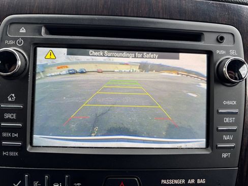 Used 2017 Chevrolet Traverse LT w/ Graphite Special Edition image 31