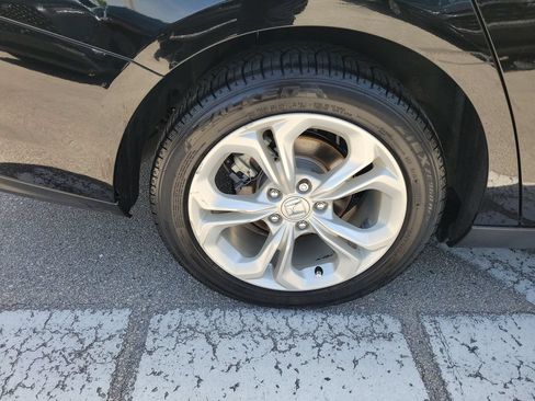Used 2023 Honda Accord LX image 31