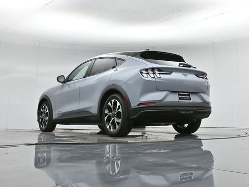 New 2026 Ford Mustang Mach-E Select image 44