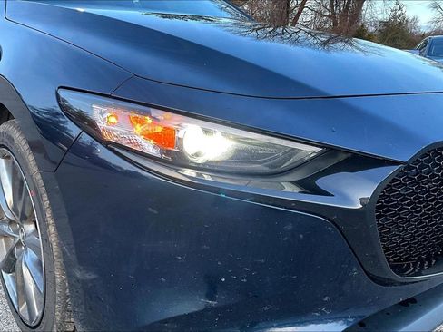 Used 2023 MAZDA MAZDA3 s image 29