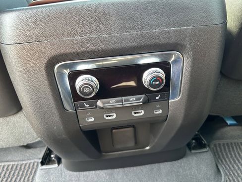 Certified 2023 GMC Yukon XL Denali Ultimate image 16