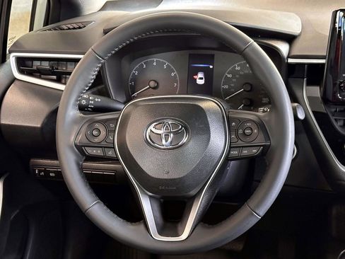 Certified 2025 Toyota Corolla SE FWD image 17