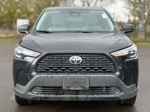 Used 2023 Toyota Corolla Cross L image 8