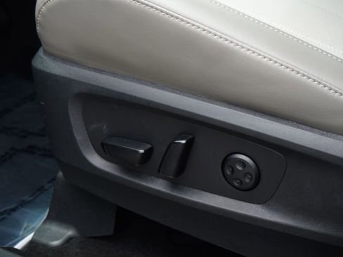 Used 2026 INFINITI QX60 Luxe w/ Cargo Package FWD image 4