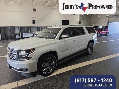 Used 2019 Chevrolet Suburban Premier RWD image 1