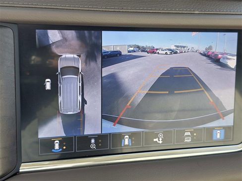 Used 2021 GMC Yukon Denali image 18