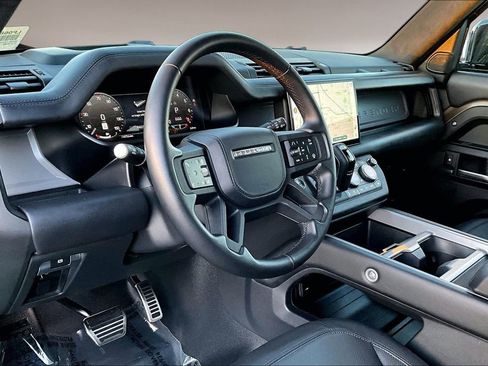 Certified 2025 Land Rover Defender 110 X image 15