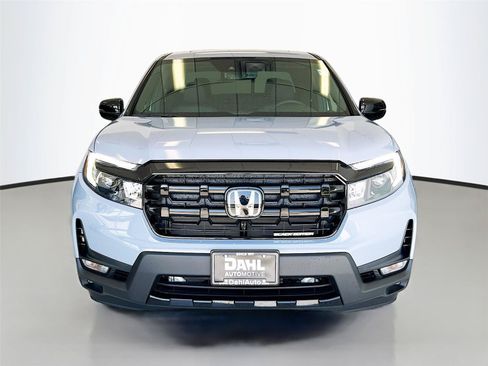 New 2026 Honda Ridgeline Black Edition image 3