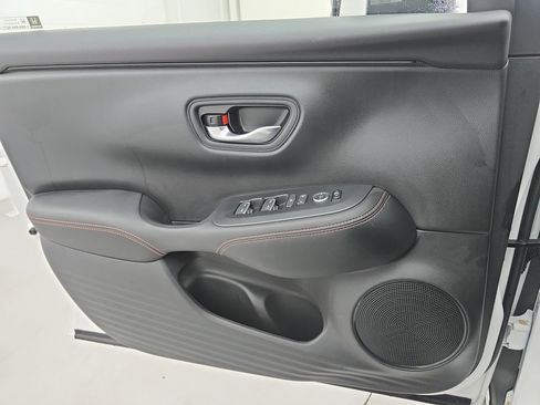 Certified 2025 Honda HR-V Sport image 26