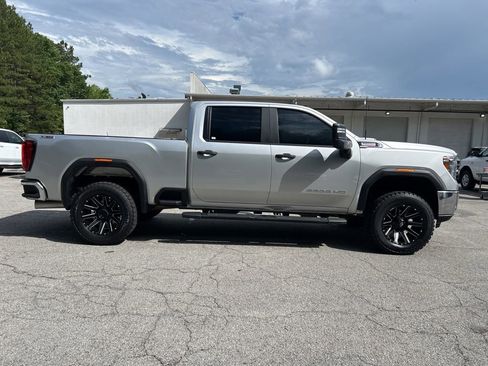 Used 2020 GMC Sierra 2500 4x4 Crew Cab w/ Gooseneck/5TH Wheel Package image 8