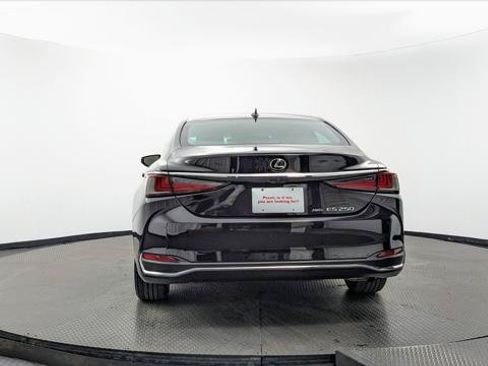 Used 2022 Lexus ES 250 w/ Premium Package AWD/4WD image 7