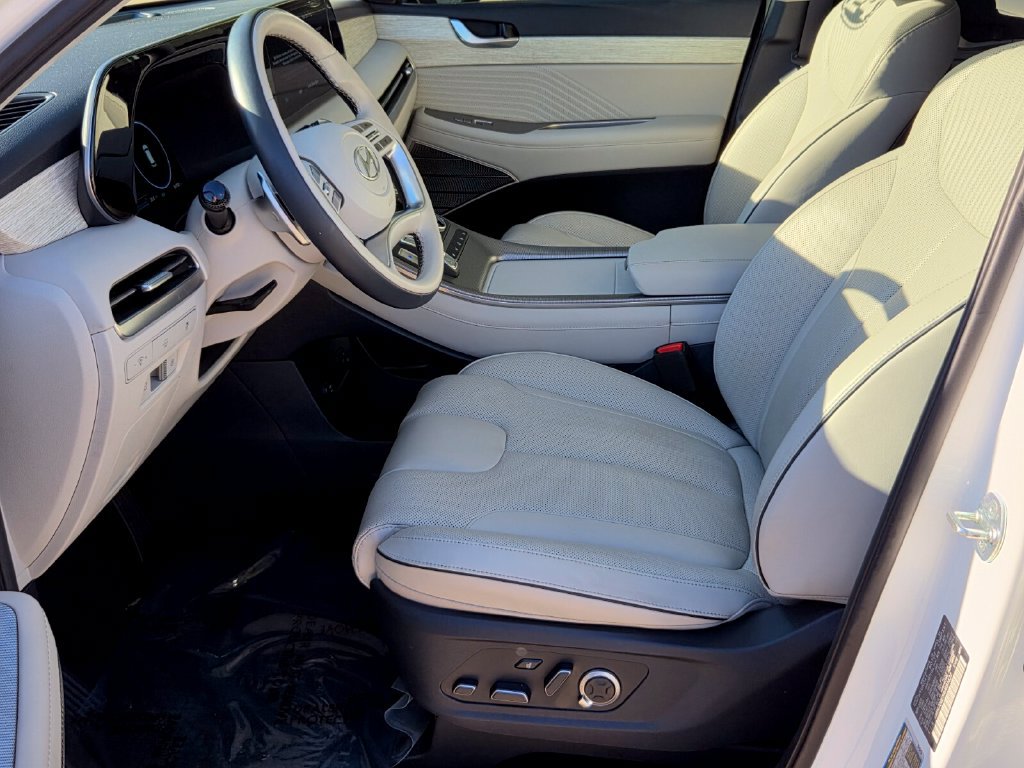 Used 2024 Hyundai Palisade Calligraphy AWD/4WD image 11