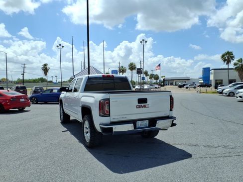Used 2017 GMC Sierra 1500 SLT w/ Texas SLT Premium Package RWD image 6