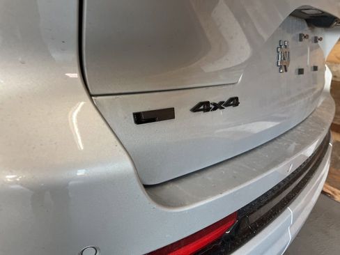 Used 2023 Jeep Grand Cherokee L Summit AWD/4WD image 16