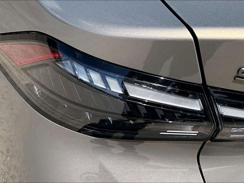 New 2026 Nissan Sentra SV FWD image 14