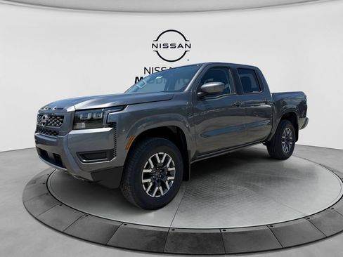 New 2026 Nissan Frontier SV w/ SV Convenience Package AWD/4WD image 1