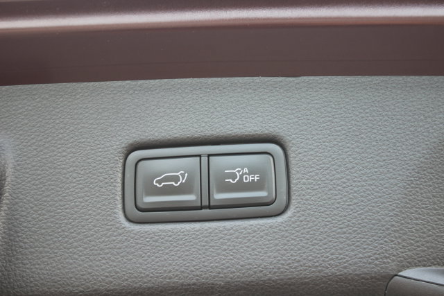Used 2024 Kia Carnival SX Prestige FWD image 30