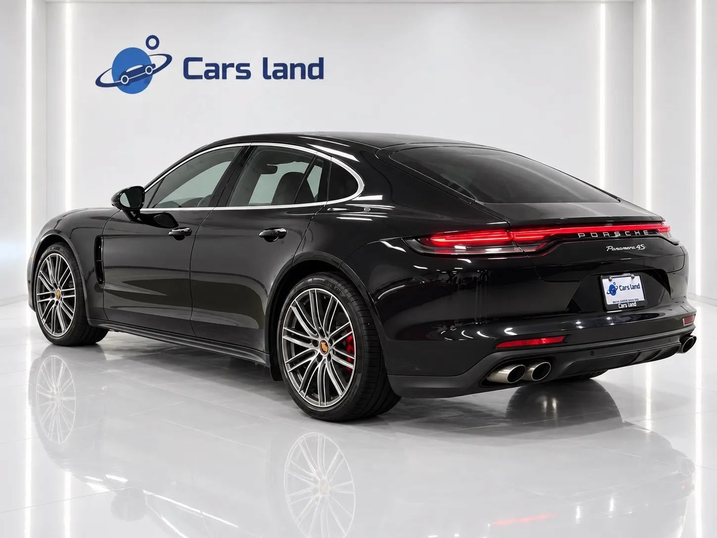 Used 2021 Porsche Panamera 4S AWD/4WD image 5