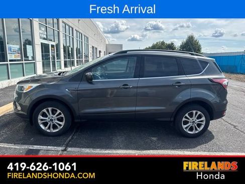 Used 2018 Ford Escape SE AWD/4WD image 1