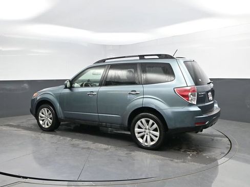 Used 2012 Subaru Forester 2.5X Premium AWD/4WD image 8