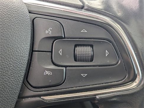 Used 2023 Buick Envision Essence w/ Sport Touring Package image 27