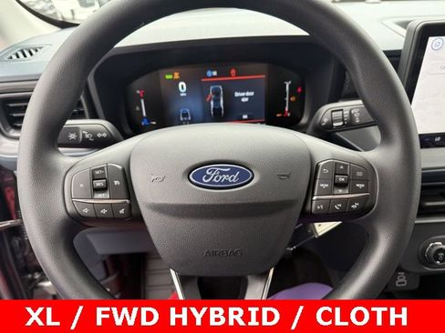 New 2025 Ford Maverick XL image 25