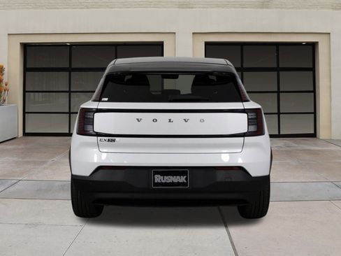 New 2026 Volvo EX30 Plus image 4