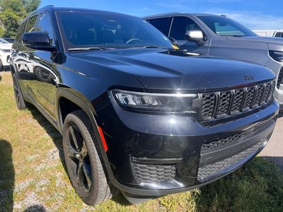Used 2024 Jeep Grand Cherokee L Limited w/ Black Appearance Package