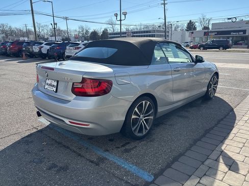Used 2016 BMW 228i xDrive Convertible image 18