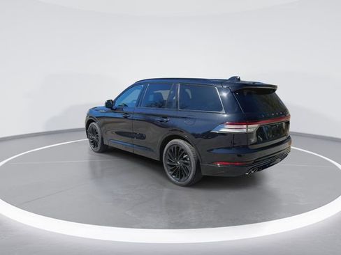 New 2026 Lincoln Aviator Reserve w/ Jet Appearance Package image 2