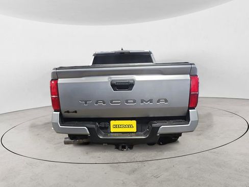 Used 2024 Toyota Tacoma TRD Off-Road image 4