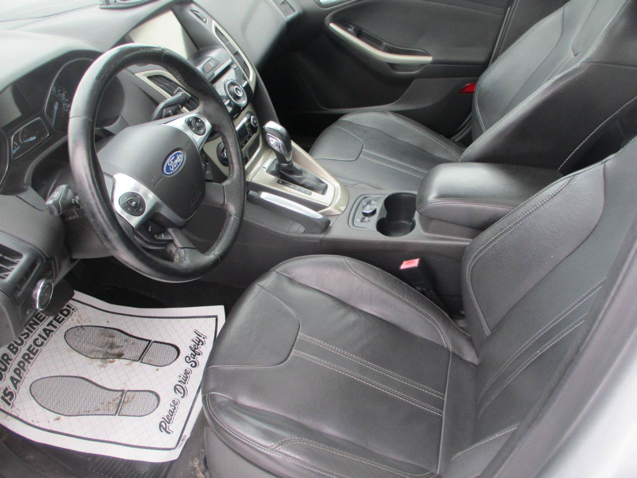 Used 2012 Ford Focus SEL FWD image 11