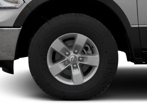 Used 2017 RAM 1500 Classic SLT AWD/4WD image 10