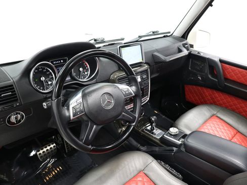 Used 2013 Mercedes-Benz G 550 image 2