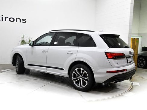 Used 2025 Audi Q7 2.0T Premium Plus w/ Premium Plus Package image 7