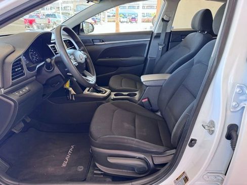 Used 2020 Hyundai Elantra SEL w/ Cargo Package (C1) FWD image 9